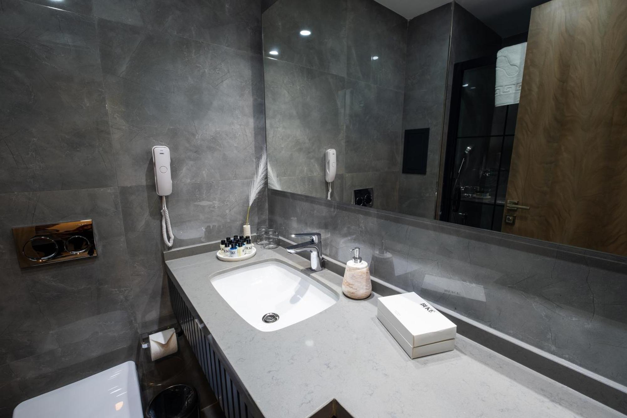 Buke Hotel Bomonti Istanbul Exterior foto